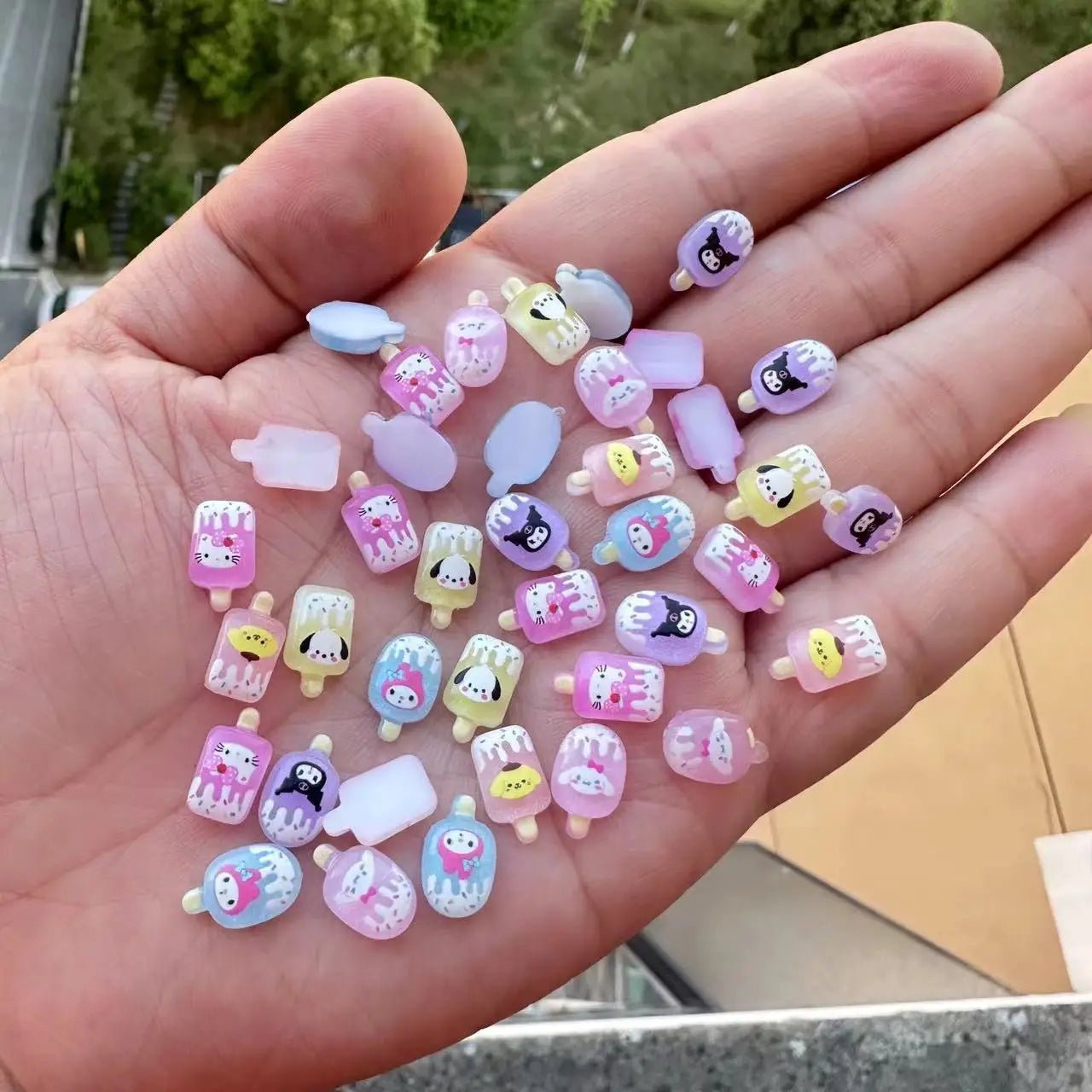 70PCS Hello Kitty Nail Art Charms - DIY Rhinestone Decorations