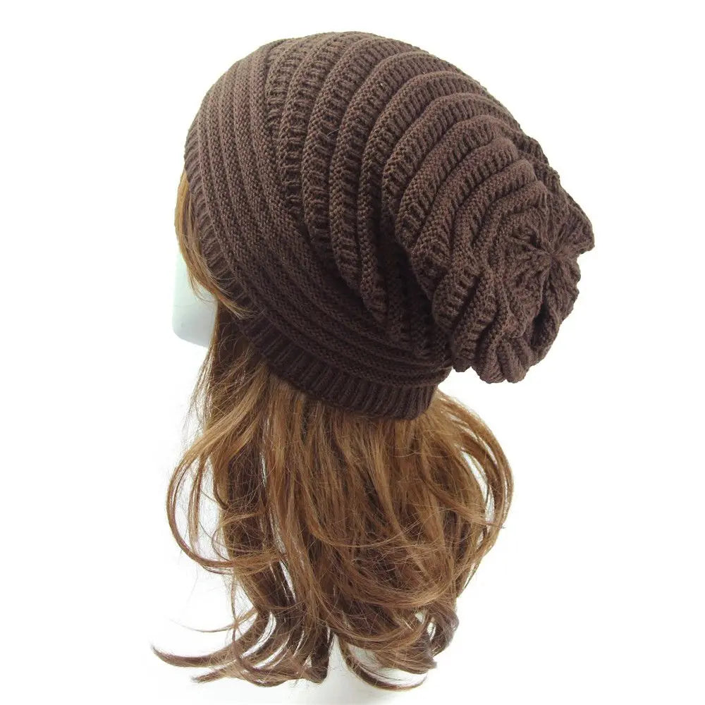 Warm Knitted Hat - Stylish Wool Beanie for Casual Outings & Winter