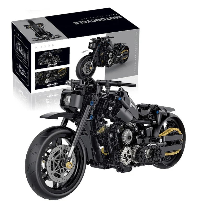 586-Piece Creative Building Blocks Classic Motorbike Set