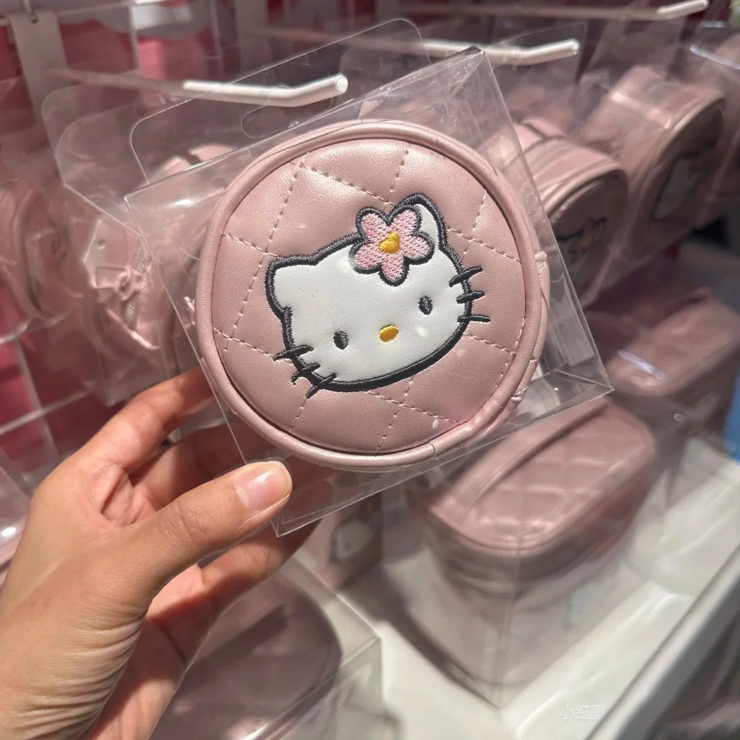 Hello Kitty Small Zipper Wallet - Waterproof Coin Purse