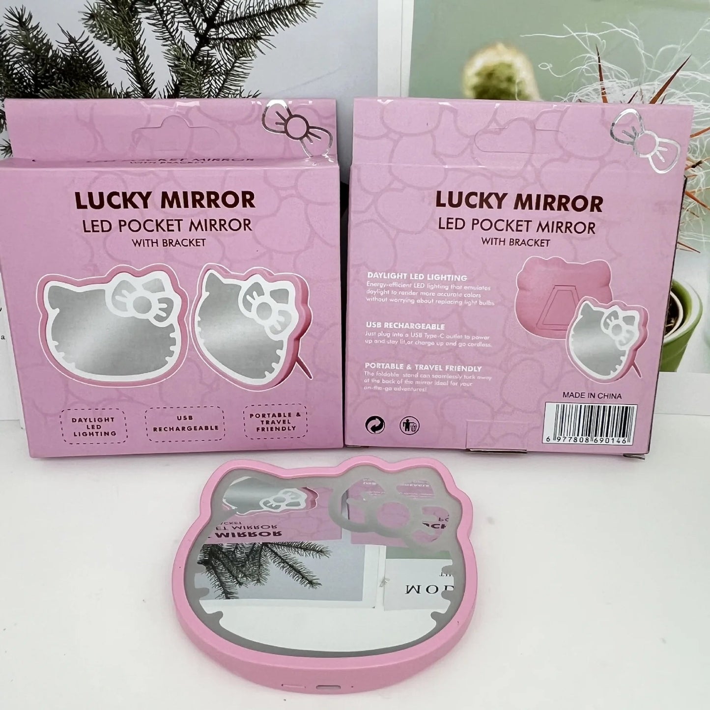 Hello Kitty Vanity Mirror with USB – LED Brightness Design