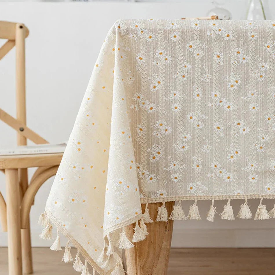 Stylish Korean Cotton Tablecloth with Daisy Design