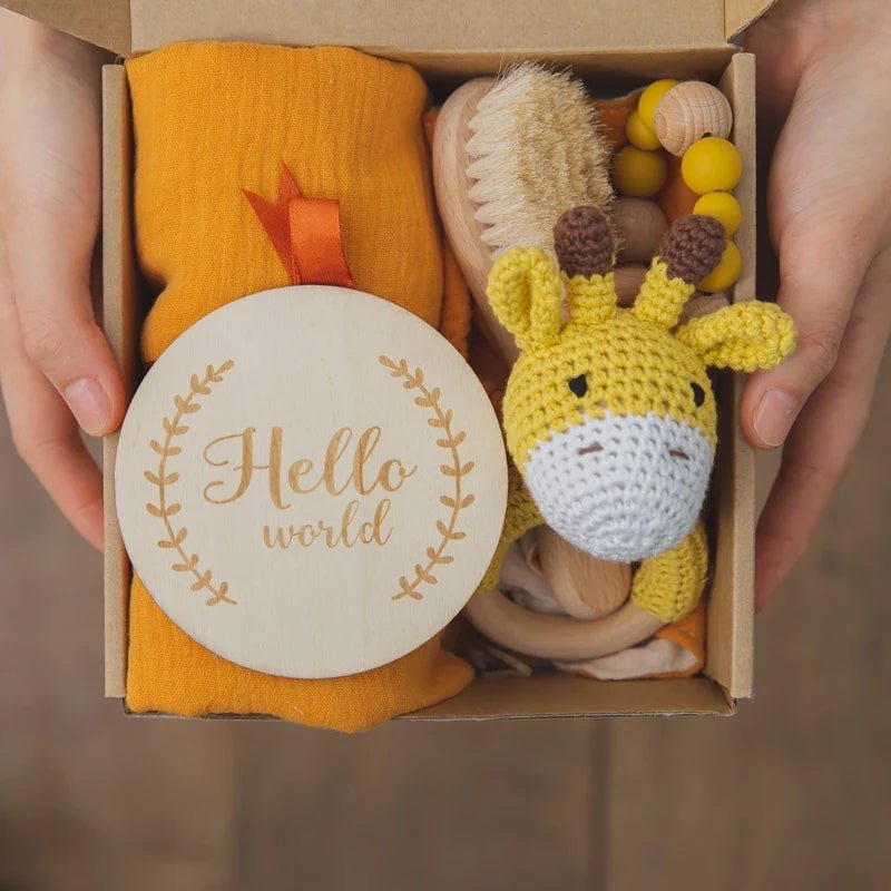 7pc Newborn Bath Toy Set - Cake Pops Parties