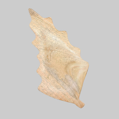 Elegant Leaf-Shaped Wooden Bowl - Sustainably Crafted 33x17cm, highlighting the beautiful grain of mango wood. A stylish addition to your home decor, this unique bowl serves multiple purposes as a centrepiece or catch-all. A great {{scent}} {{product_type}} – Christmas Gift Home Fragrance.