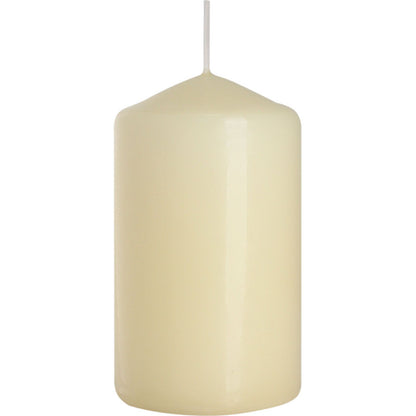 Ivory Pillar Candle 60mm x 100mm - 30h Burn Time Gift Idea. A sleek and elegant ivory candle, perfect for creating a warm atmosphere in any room. Ideal for cozy evenings or as a thoughtful Christmas gift – Christmas Gift Home Fragrance.