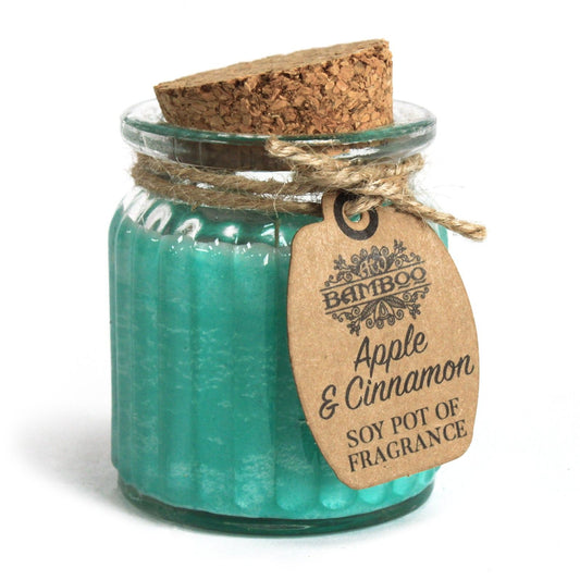 Apple & Cinnamon Soy Wax Candle Pot â€“ Eco-Friendly Gift in a stylish glass jar with a cork lid, perfect for creating a warm atmosphere. Scent: Apple & Cinnamon, product type: Soy Wax Candle â€“ Christmas Gift Home Fragrance.