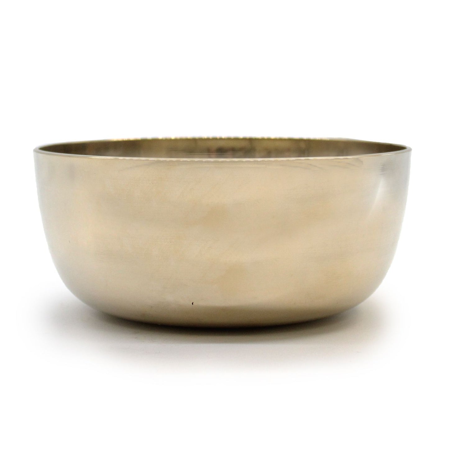 Brass Singing Bowl 17Cm – Mindful Meditation Tool for Relaxation. A beautifully crafted brass bowl showcasing its smooth, shiny surface, perfect for enhancing meditation practices. Ideal for Christmas Gift Home Fragrance.