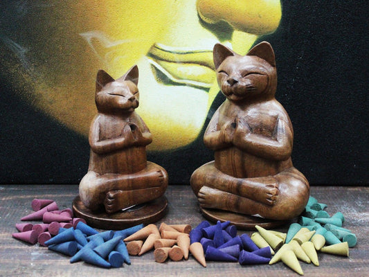 Handcrafted Wooden Yoga Cat Incense Burner – Perfect Unique Gift for Cat Lovers, showcasing two wooden cats in a meditative pose surrounded by colourful incense cones. Perfect for creating a soothing atmosphere – Christmas Gift Home Fragrance.