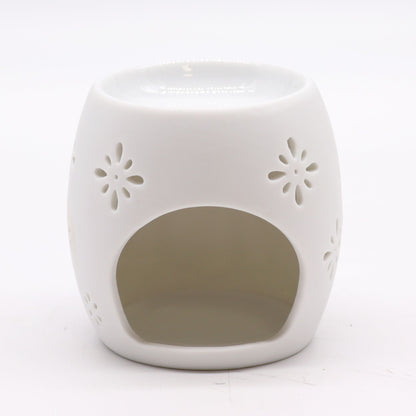 Elegant Cherubs Design Ceramic Oil Burners with a simple yet elegant design. A stylish addition to your home fragrance collection, this piece is a fantastic Christmas gift for those who love a cozy ambience.