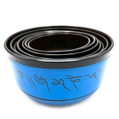 Close-up of a beautiful blue singing bowl from the Large 7 Chakra Singing Bowls Set, designed to enhance meditation and relaxation. An ideal choice for a Christmas gift and home fragrance experience.