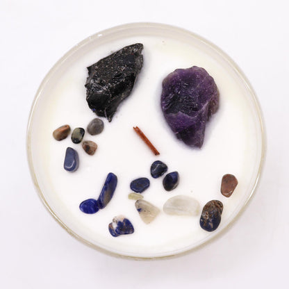 Top view of the Solar Plexus Chakra Candle featuring a variety of gemstones, including Amethyst and Black Agate, emanating the scent of "Deep in the Forest". Ideal for personal empowerment and as a thoughtful Christmas gift for home fragrance.