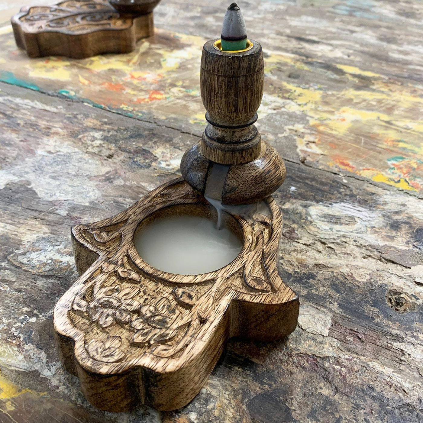 Sm Mango Wood Backflow Burner - Hamsa in use, demonstrating the enchanting downward smoke effect. A lovely addition for any home, making it an excellent Christmas Gift Home Fragrance.