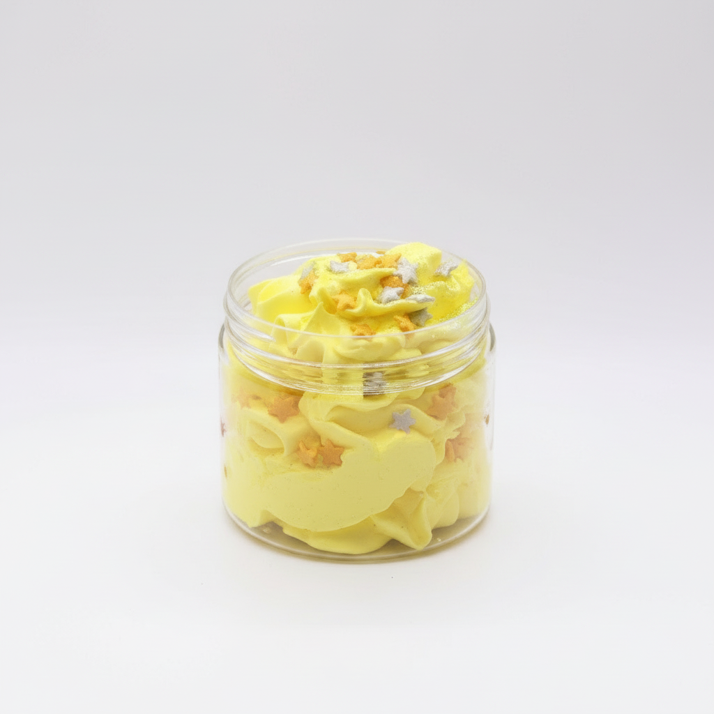 Indulge in our Whipped Soap for Winter - 120g, featuring warm scents of cinnamon and clove, perfect for holiday pampering.