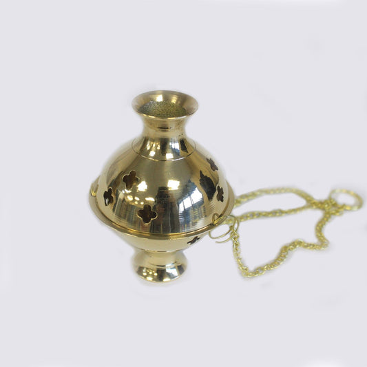 Hanging Brass Incense Burner - Ideal for Meditation & Rituals, showcasing a beautifully polished brass design with intricate cut-out patterns. This versatile burner is perfect for creating soothing atmospheres and making a wonderful Christmas gift for home fragrance enthusiasts.