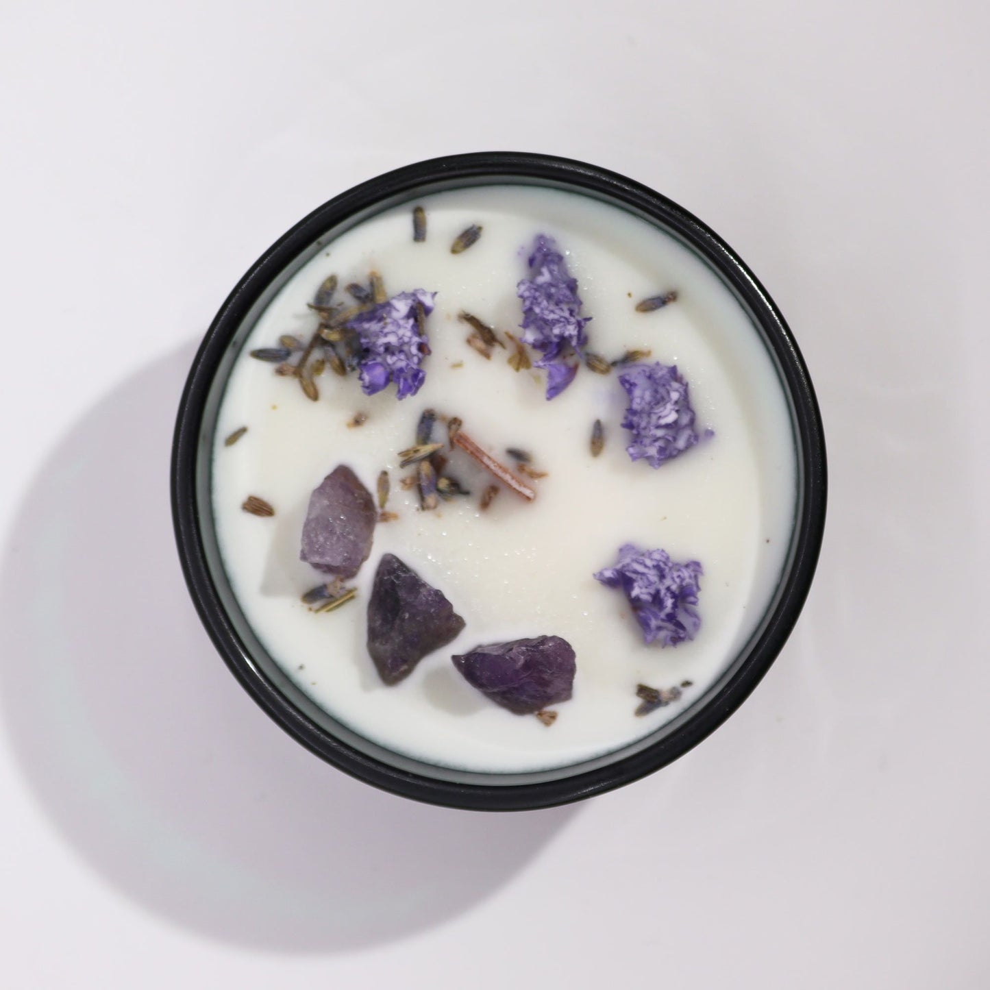 Top view of the Amethyst Lavender Magic Flower Candle, highlighting its lush lavender and amethyst pieces. An ideal Christmas gift for enhancing home fragrance.