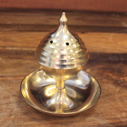 Handcrafted Brass Incense Burner for Sticks and Cones - A beautifully designed brass incense burner featuring a dome-shaped lid with holes for scented smoke. Ideal for creating a serene atmosphere at home. Perfect as a Christmas gift for home fragrance enthusiasts.