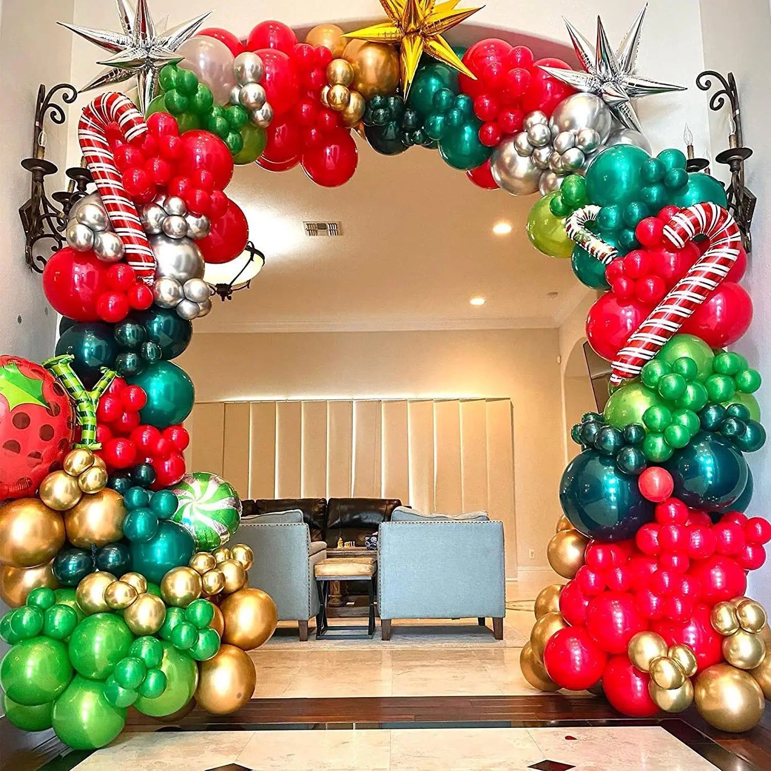 Christmas Balloon Arch Kit - Cake Pops Parties