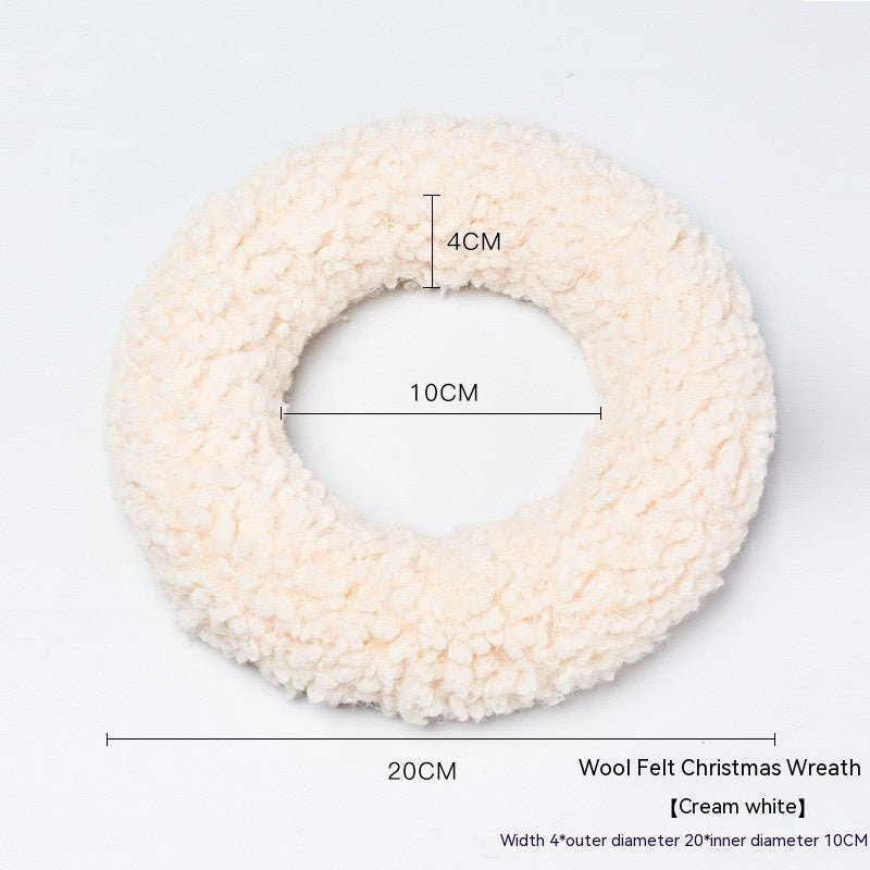 Christmas Bracelet Garland Wreath - Cake Pops Parties