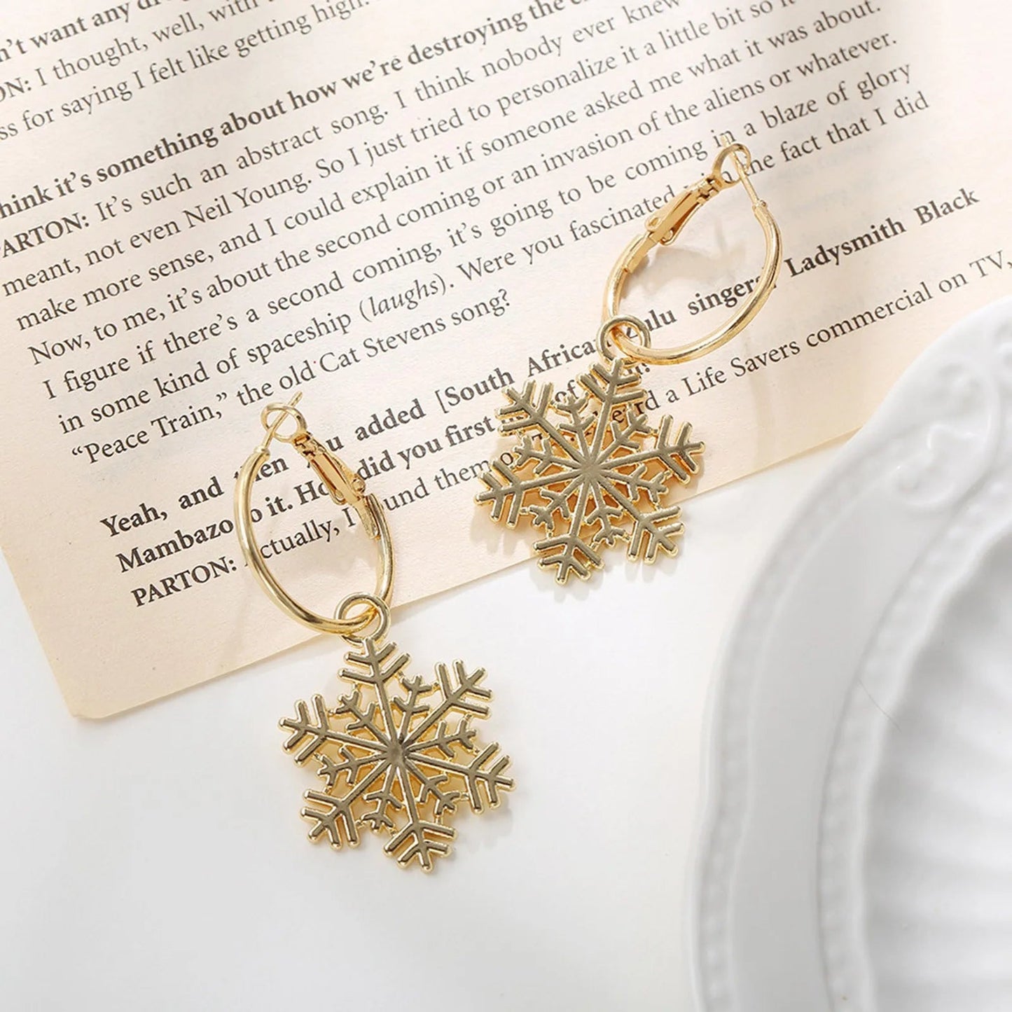 Christmas Earrings Set - Unique Festive Jewelry Gift - Cake Pops Parties