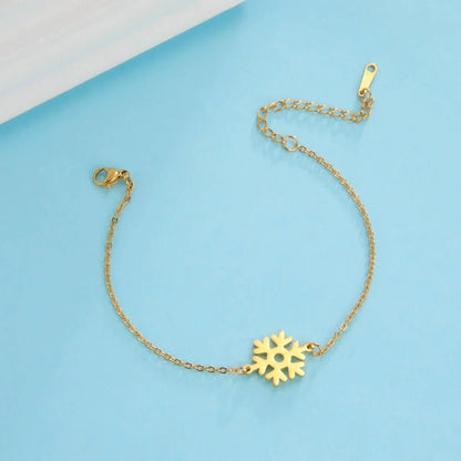 Christmas Snowflake Bracelet - Elegant Festive Accessory - Cake Pops Parties