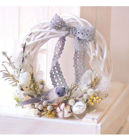 Christmas Vine Wreath Garland - Cake Pops Parties