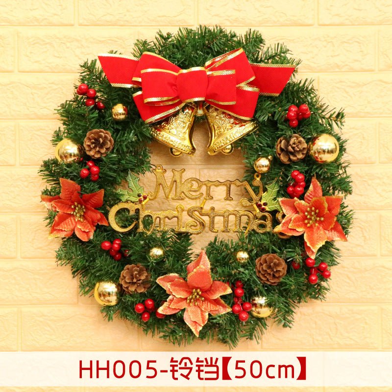 Christmas Wreath Hanging Decoration - Cake Pops Parties