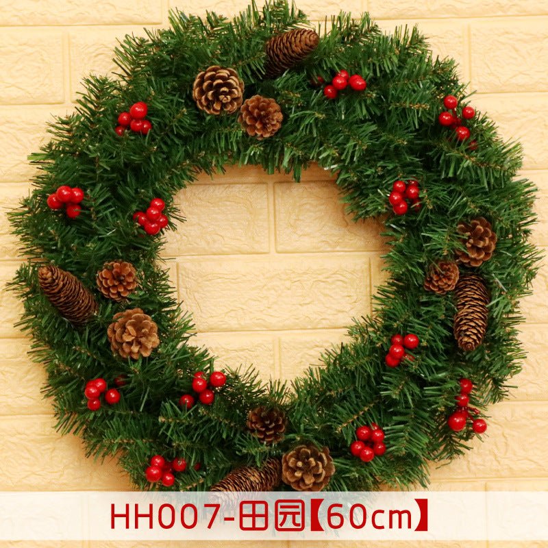 Christmas Wreath Hanging Decoration - Cake Pops Parties