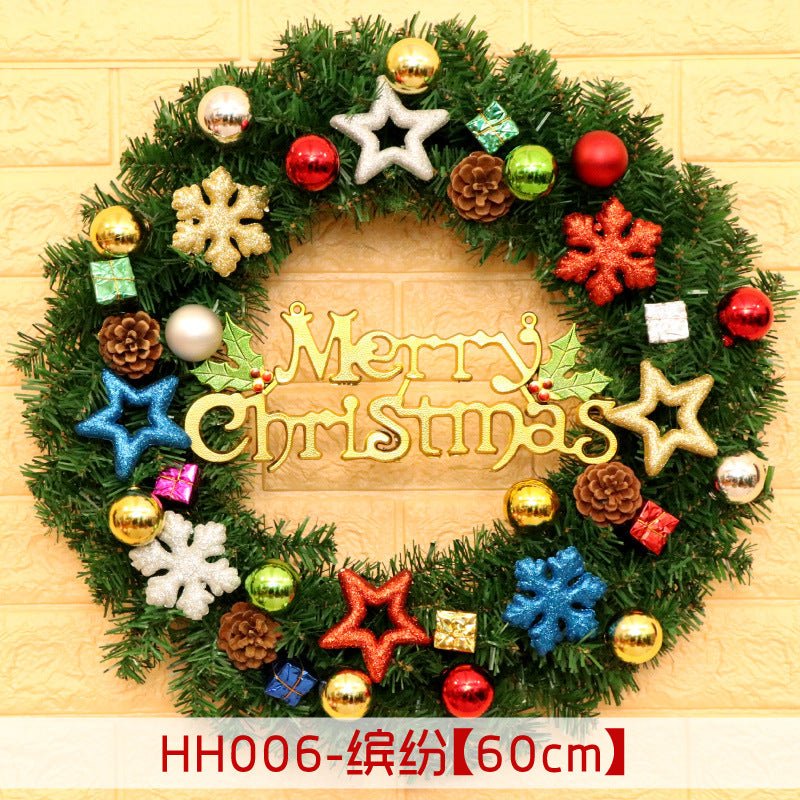 Christmas Wreath Hanging Decoration - Cake Pops Parties