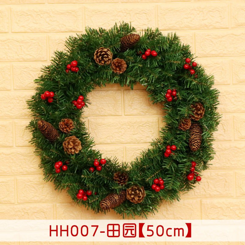 Christmas Wreath Hanging Decoration - Cake Pops Parties