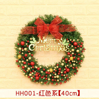 Christmas Wreath Hanging Decoration - Cake Pops Parties
