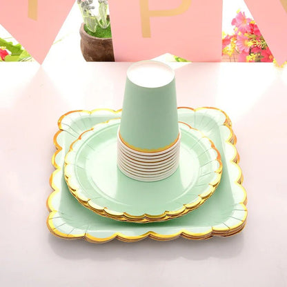 Elegant Lace Disposable Plates - Cake Pops Parties