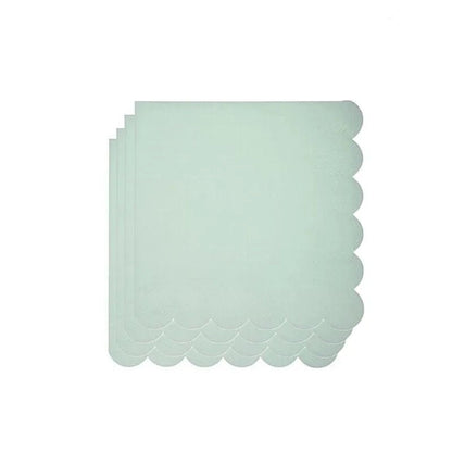 Elegant Lace Disposable Plates - Cake Pops Parties