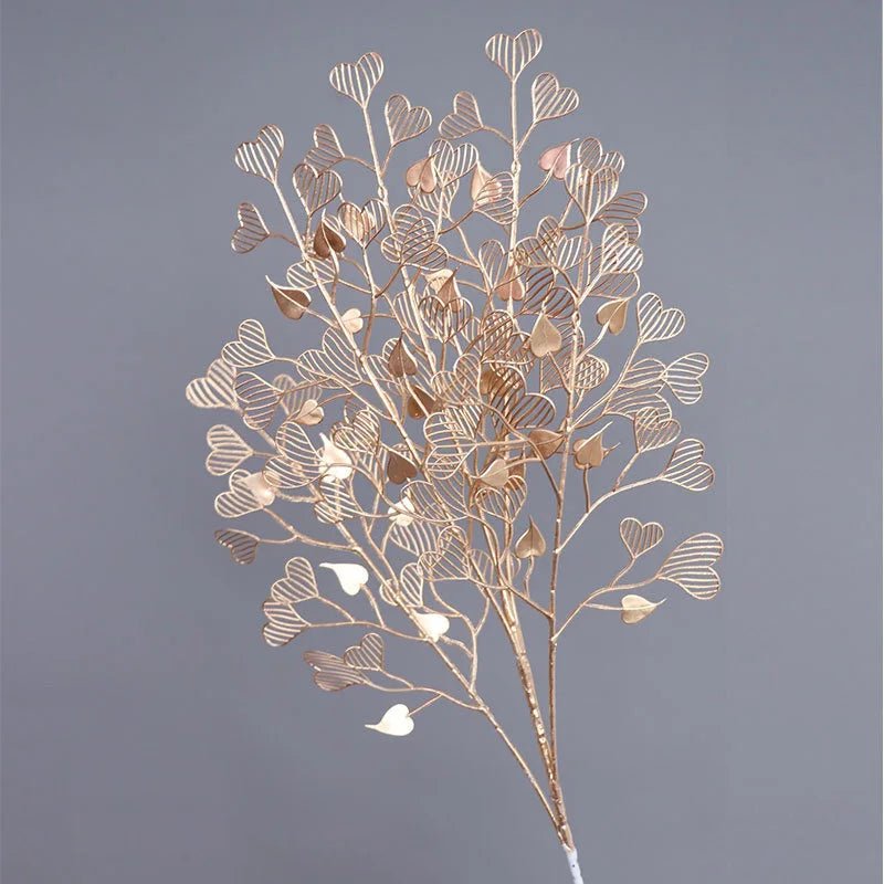 Golden Maple Leaf Christmas Decor - Cake Pops Parties