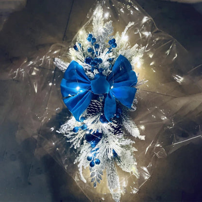LED Christmas Wreath Garland - Festive Holiday Decor - Cake Pops Parties