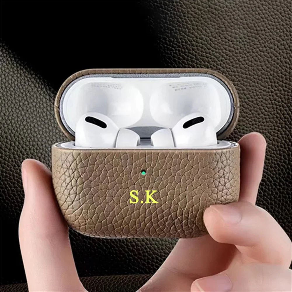 Luxury Gold Initials Earphone Case - Cake Pops Parties