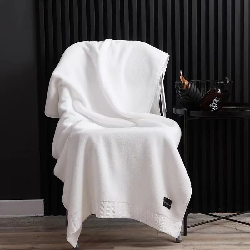 Luxury White Cotton Towel Set - Cake Pops Parties