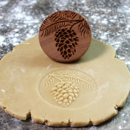 Premium Shortbread Mold - Beech Wood - Cake Pops Parties