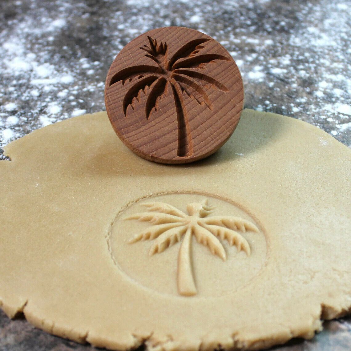 Premium Shortbread Mold - Beech Wood - Cake Pops Parties