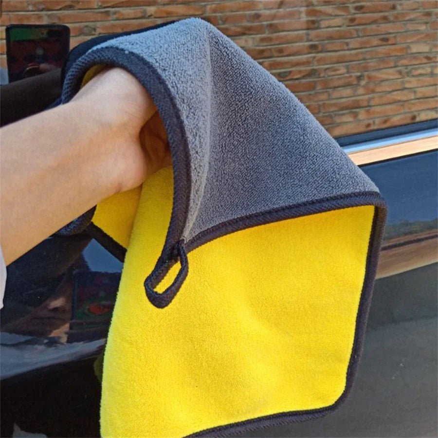 Professional Microfiber Car Cleaning Towels - Cake Pops Parties