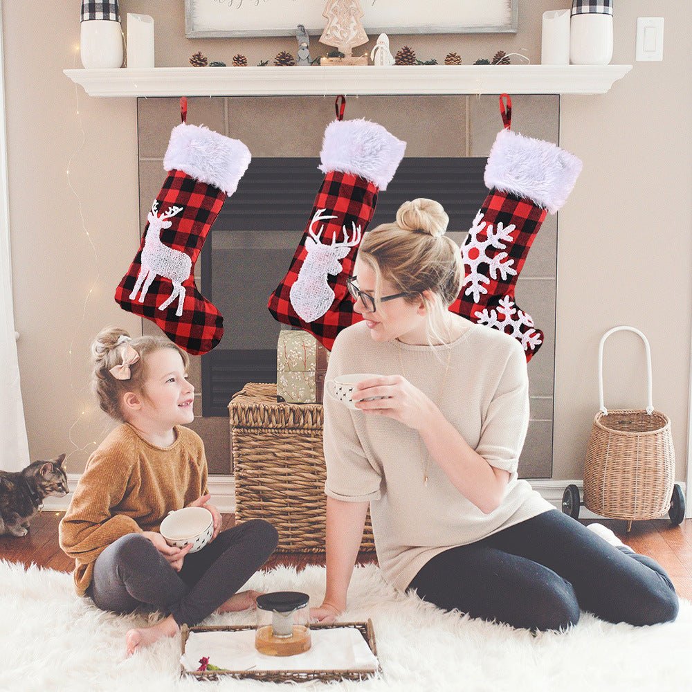 Red Plaid Christmas Stockings Pendant - Cake Pops Parties
