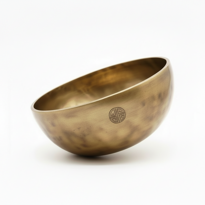 Side view of singing bowl
